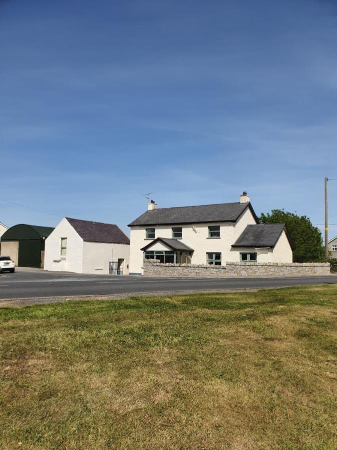 The Aul Shop & Public House -Entire Private Annexe Lägenhet Kilcoo Exteriör bild